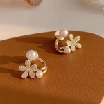 Fashion Latest Stylish White Pearl Flower Earrings for Women and Girls